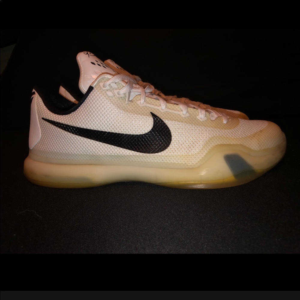 Kobe 10 X Fundamentals